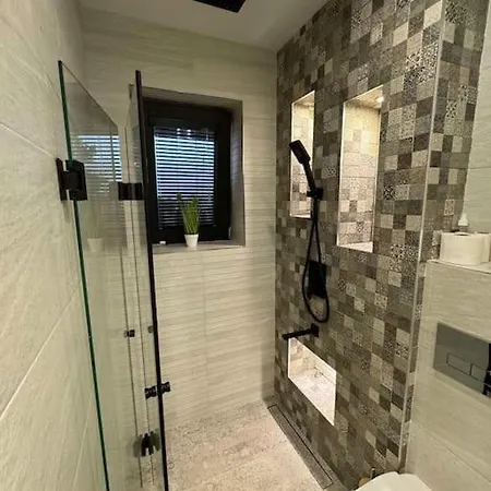 Apartment Modern Vitosha Maisonette